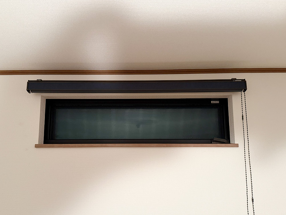 ロールスクリーン