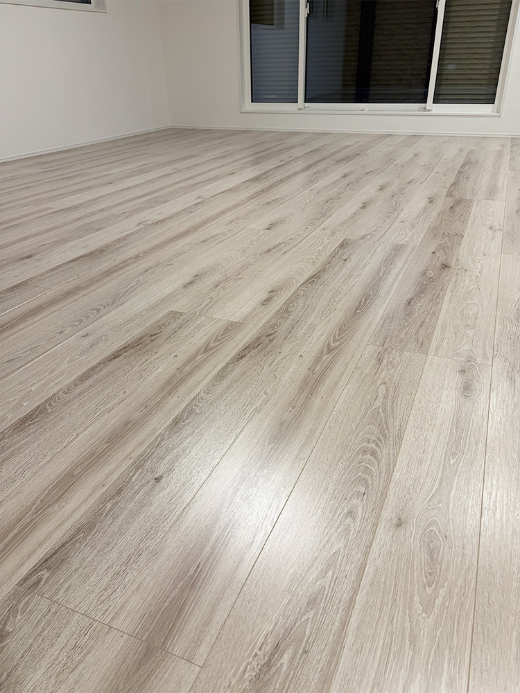 
Good Life Coat Crystal