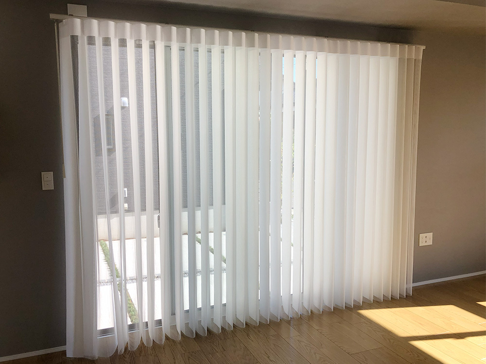 ロールスクリーン