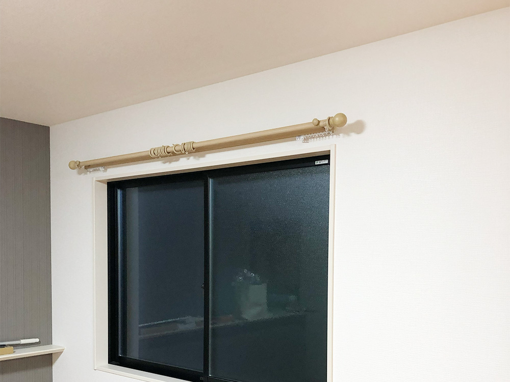 カーテンレール