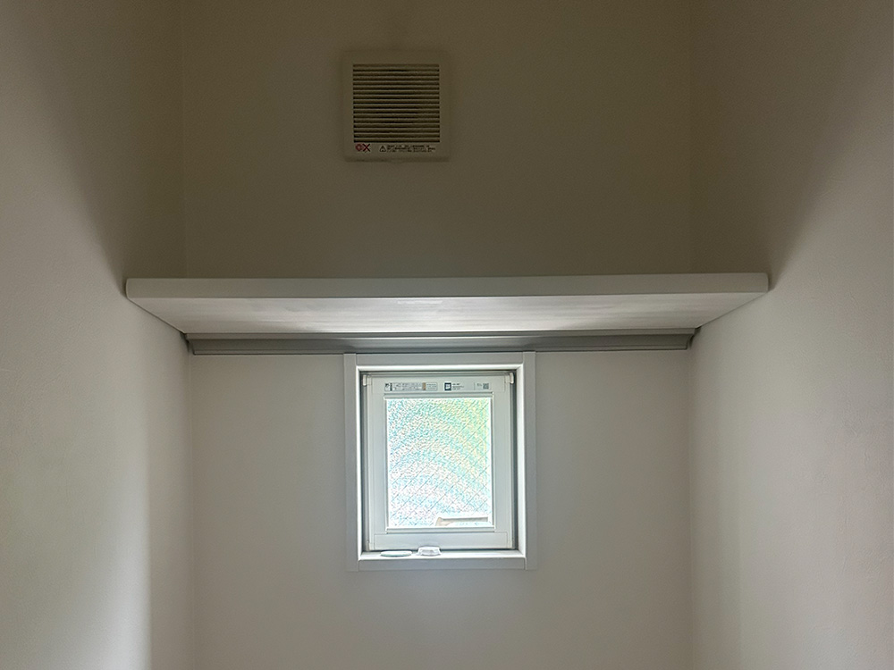 インテリアカウンター