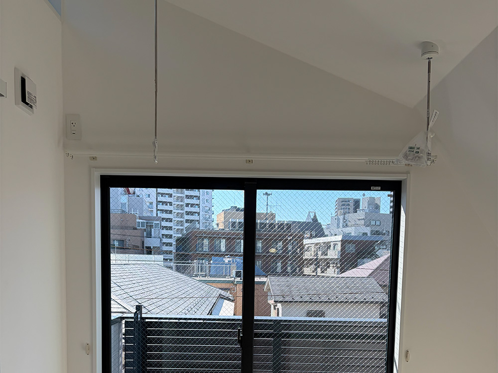 カーテンレール