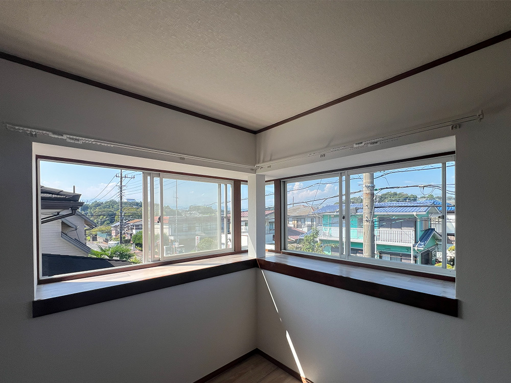 カーテンレール