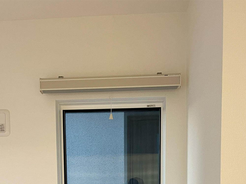 ロールスクリーン