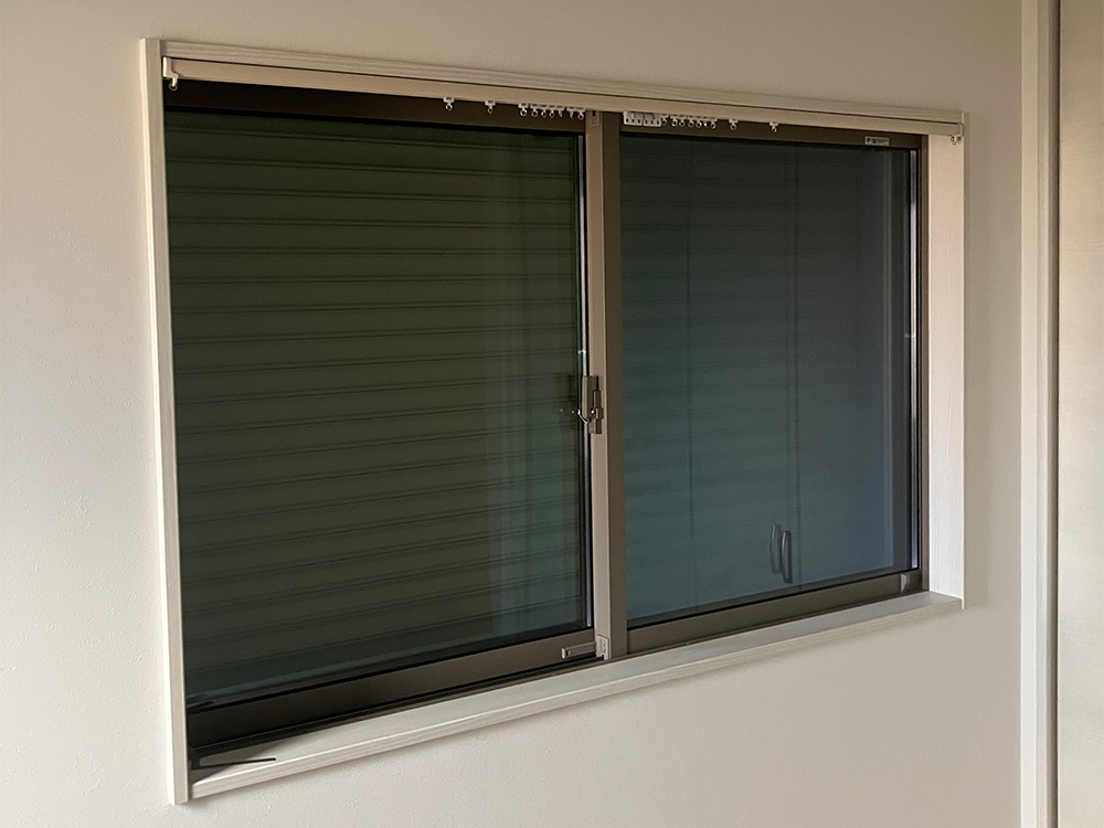 カーテンレール