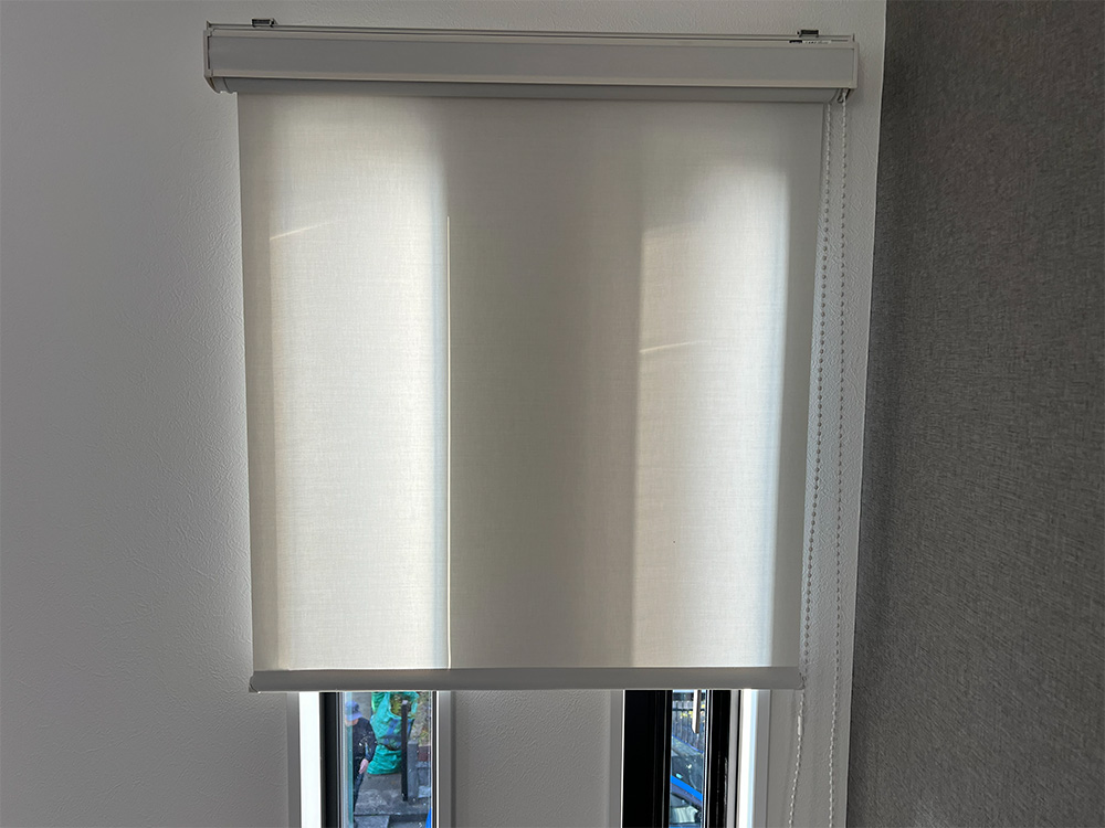 ロールスクリーン