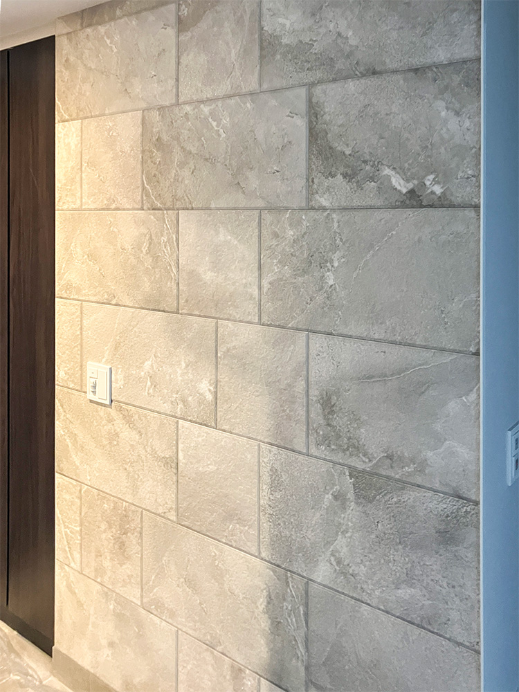 エコカラット　施工後　サンティエ　アイボリー　廊下